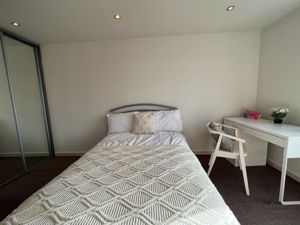 Photo 18- click for photo gallery